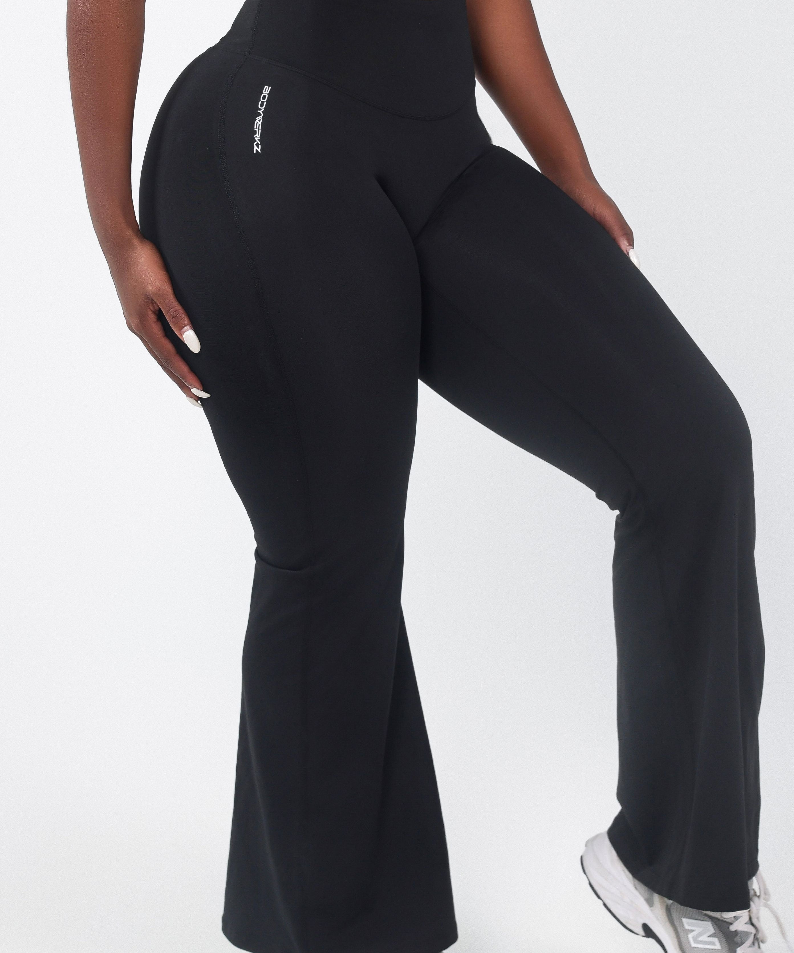 CLOUD FLARES bodywerkz Black S 