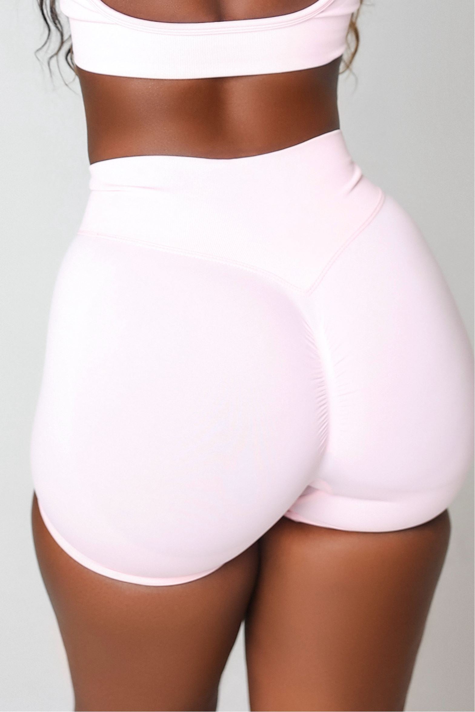 COMPACT SEAMLESS SHORTS bodywerkz 