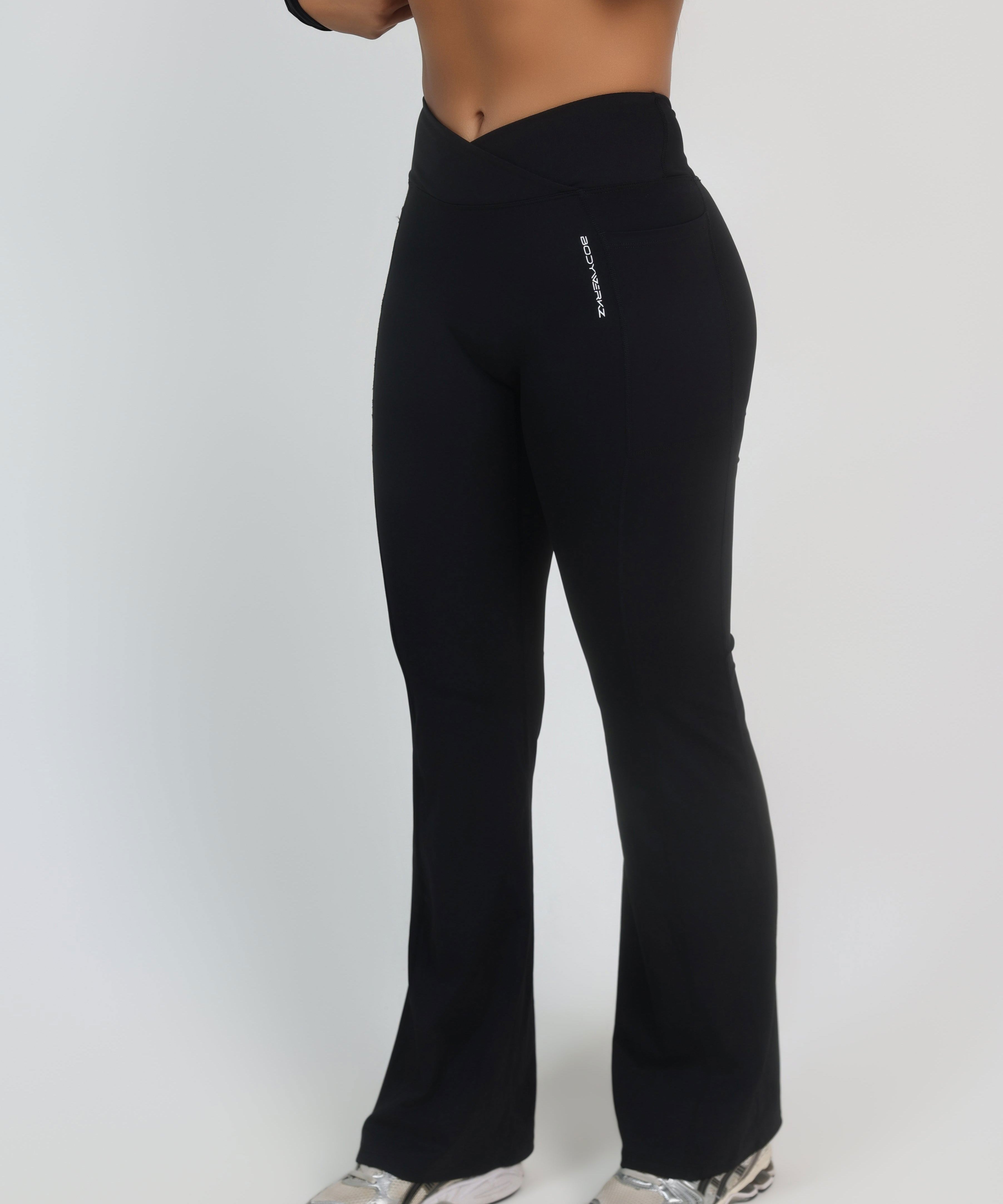 CURVED FLARE bodywerkz Black S 