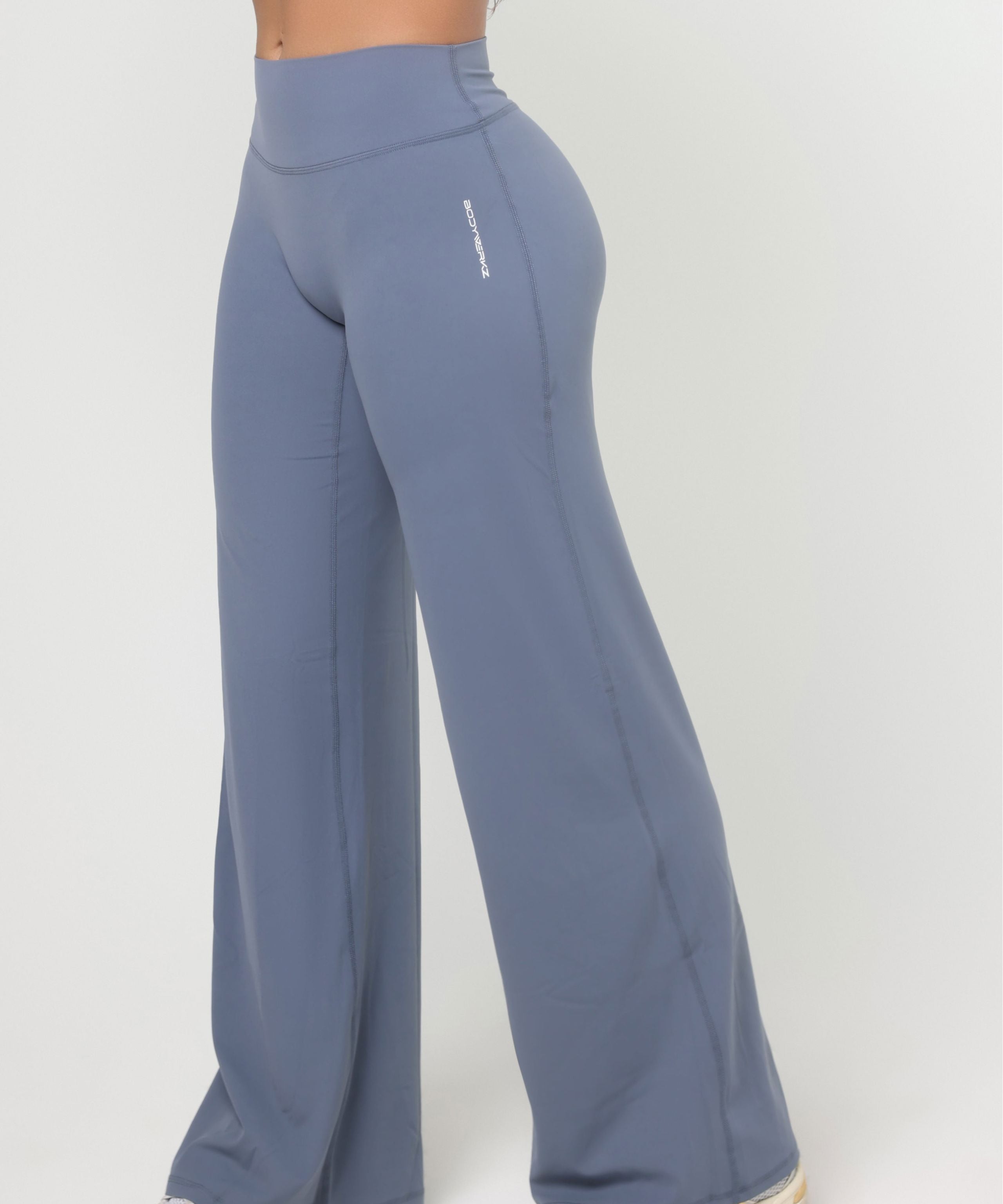 LUXE FLOW PANTS bodywerkz Sky blue S 