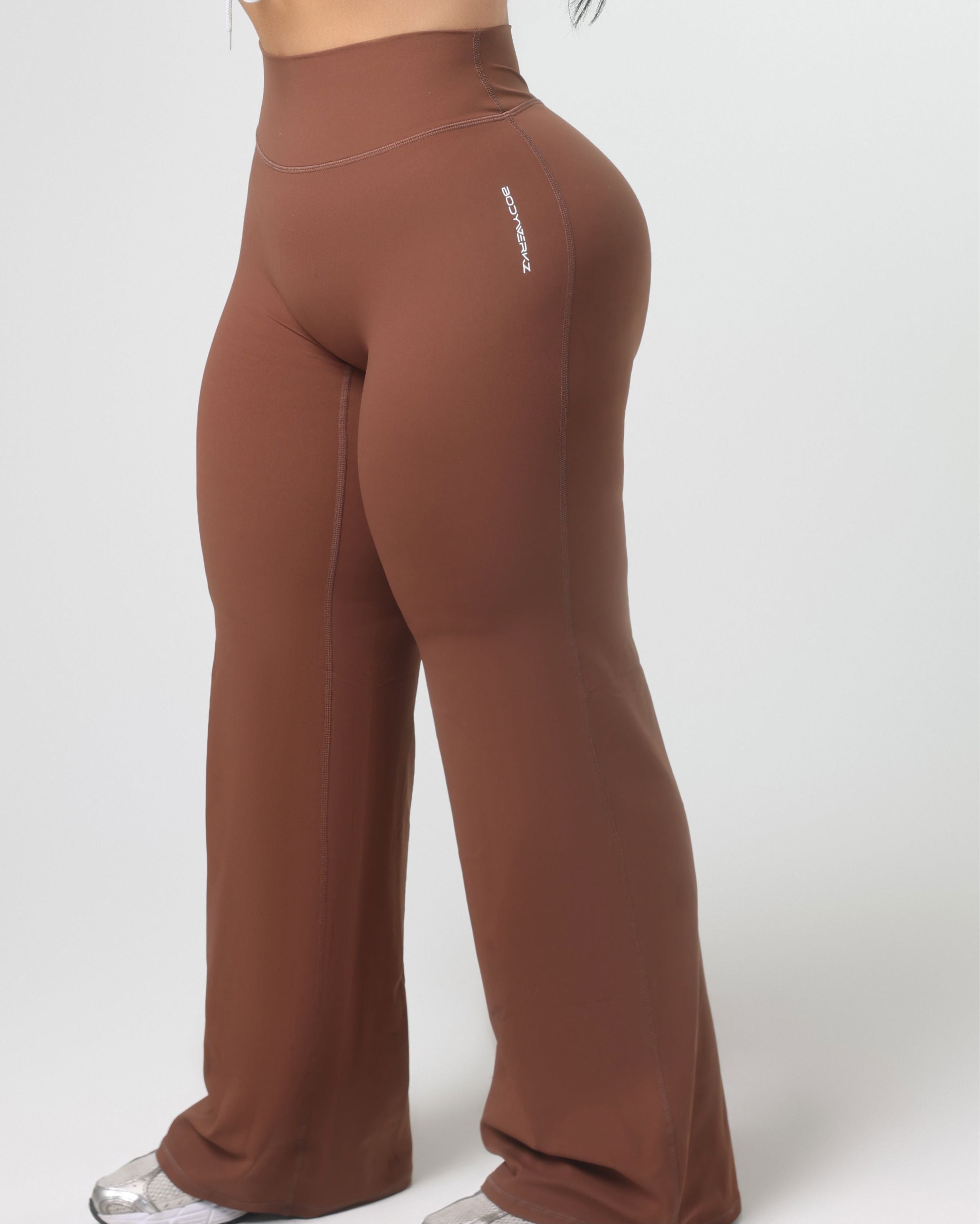 LUXE FLOW PANTS bodywerkz Soft brown S 