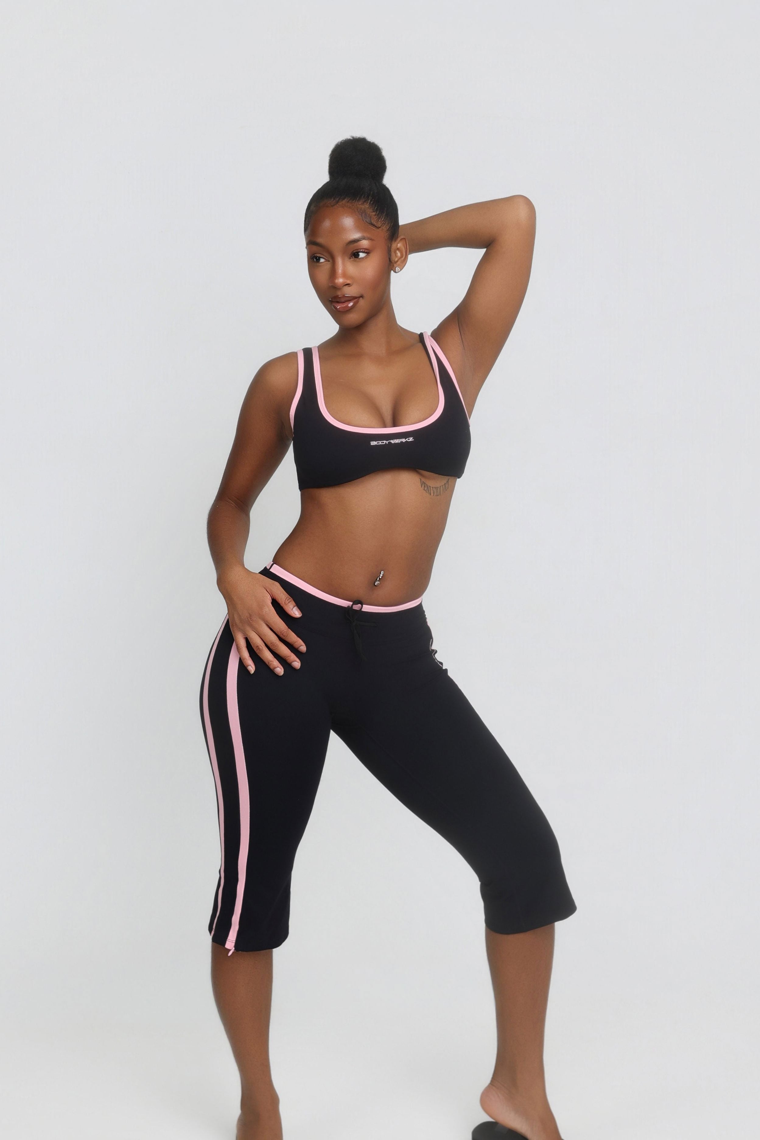 TRUE LOW RISE CAPRI bodywerkz XS BLACK 